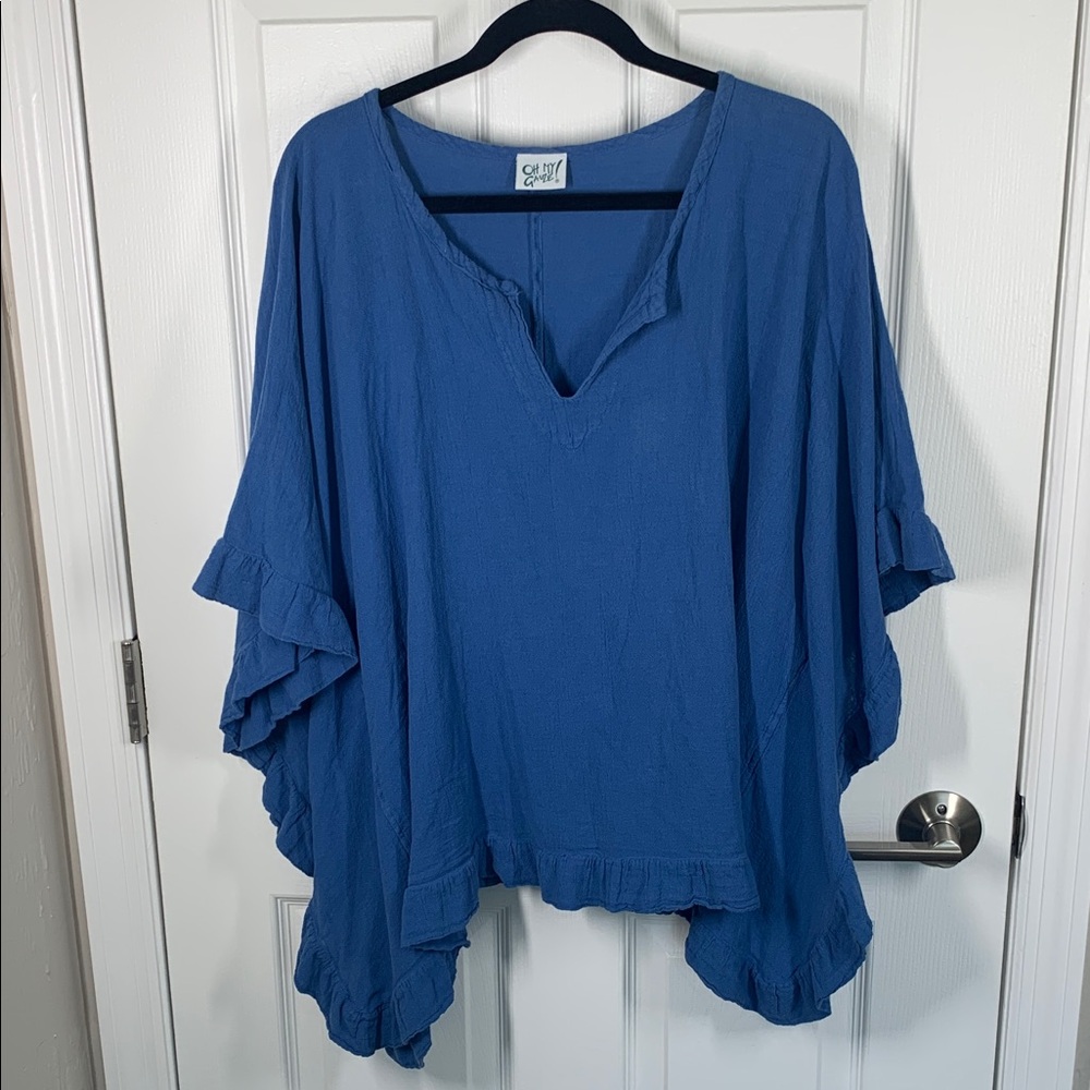 Oh My Gauze! Blue V notched neck bat wing top size XXL